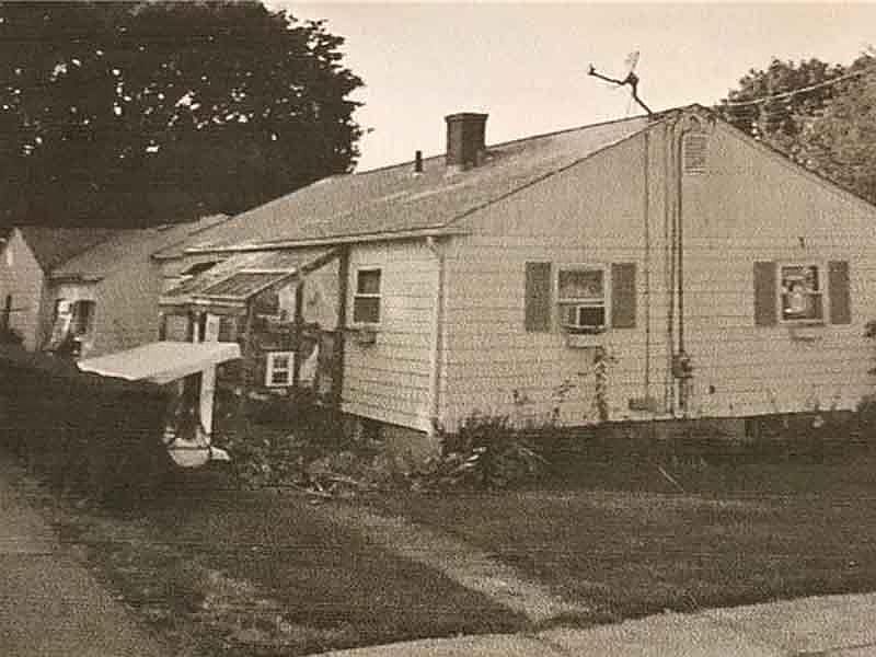 2nd image of 31 Newport St