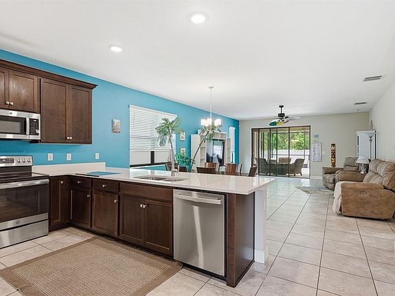 4th image of 11632 Weaver Hollow Rd