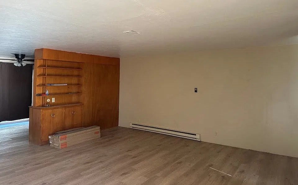 4 bed, 2.5 bath, 1960 sqft, $2,250 — Photo 4