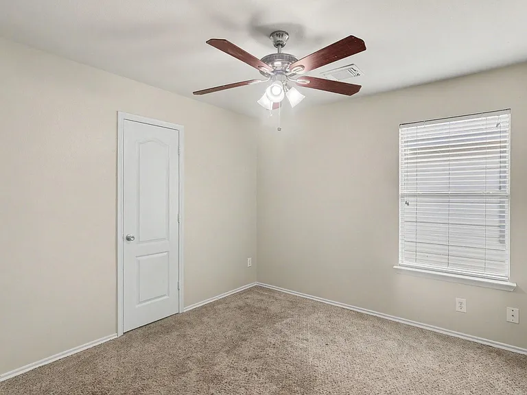 11419 Flying Geese Ln — Photo 10