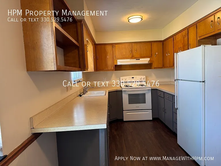 735 S Firestone Blvd — Photo 20