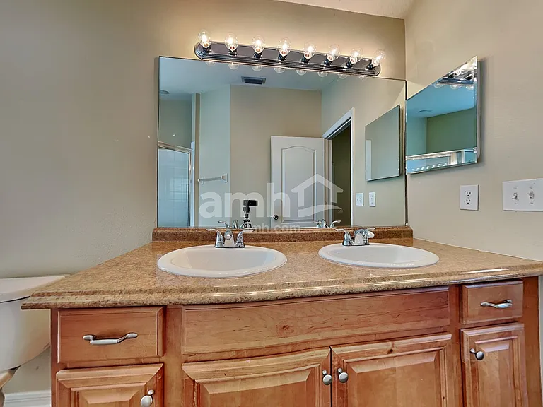 9312 Hidden Water Cres — Photo 9