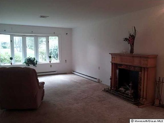 3rd image of 1025 Shetland Drive #B