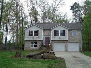 2461 River Rd, Ellenwood, GA 30294