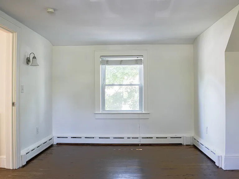 2 Margaret St — Photo 9
