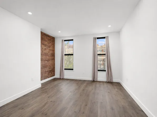 240 E 75th St APT 8, New York, NY 10021