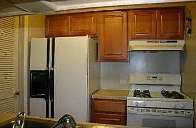 All appliances included.