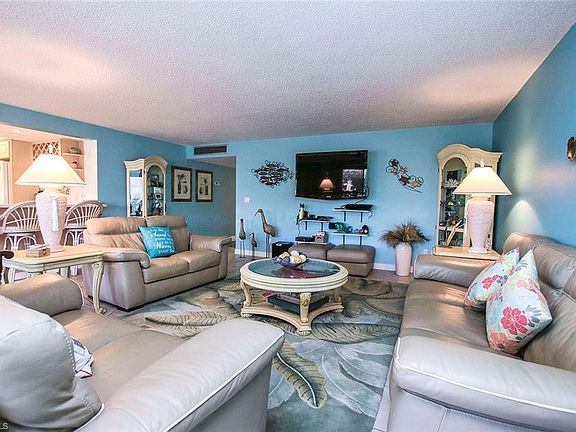 5th image of 2721 W Gulf Dr Unit 311