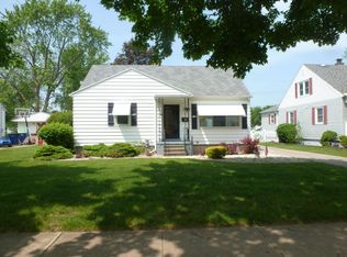 1913 33rd St, Bay City, MI 48708