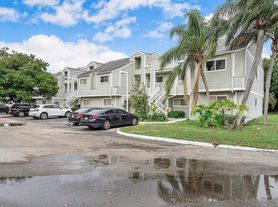 3417 NW 44th St, Fort Lauderdale, FL