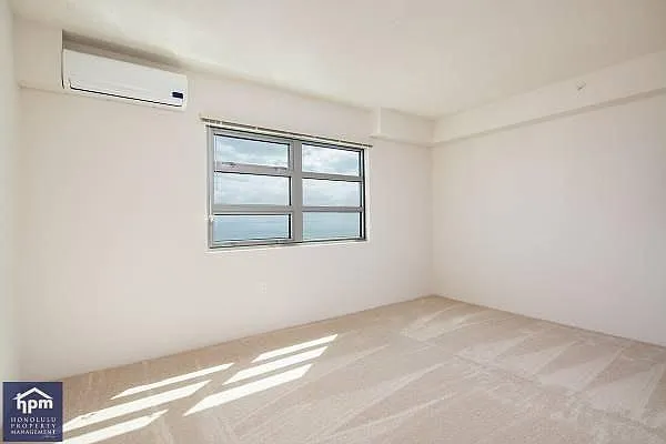 Bedroom unfurnished