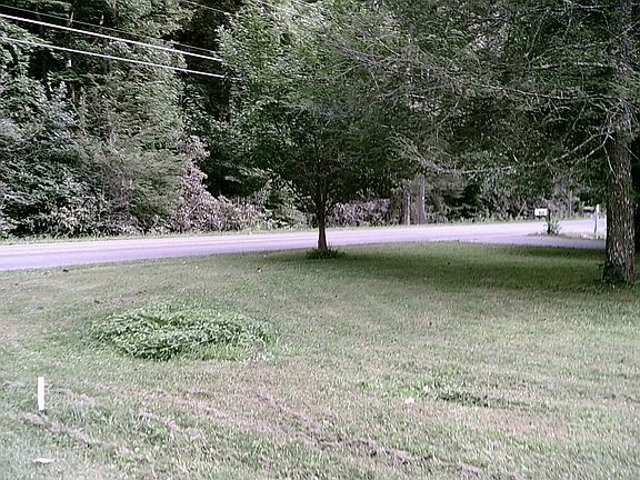 2nd image of 607 Scioto Road