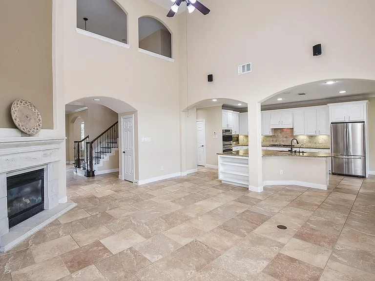 7606 Westmoreland Dr — Photo 12