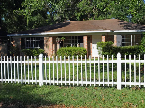 254 Parkway St E, Mobile, AL 36608