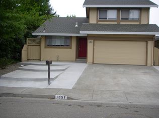1351 Jasmine Cir, Rohnert Park, CA 94928