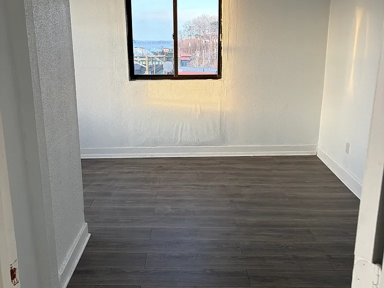 103 Southside Ave #1 — Photo 8