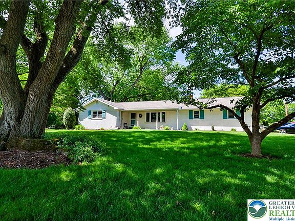 4th image of 5380 Colony Dr