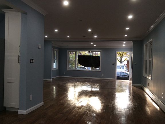 4th image of 12705 176th St