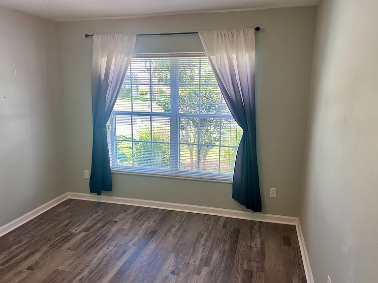 15345 Markham Dr — Photo 15
