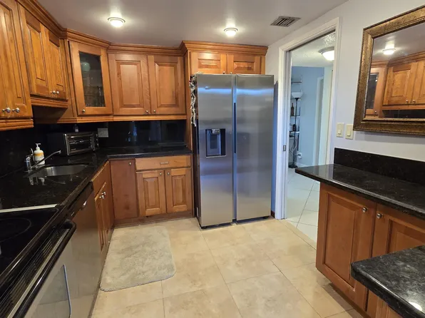 2661 S Course Drive #201, Pompano Beach, FL 33069