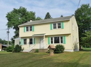 9 Goodrich Rd, Owego, NY 13827