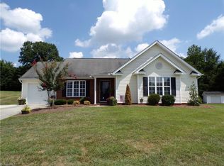 2605 Wynbrook Dr, Winston Salem, NC 27103