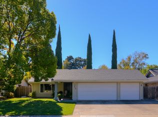 960 Sunwind Way, Sacramento, CA 95831