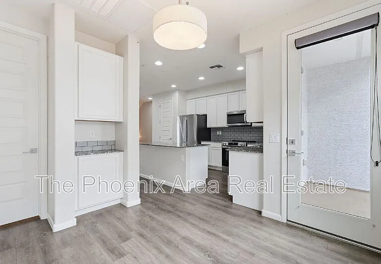 2090 S Dorsey Ln #1048 — Photo 6