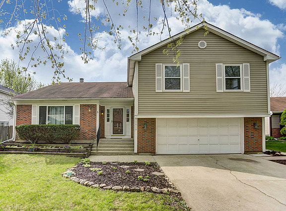 2nd image of 1010 Churchill Dr