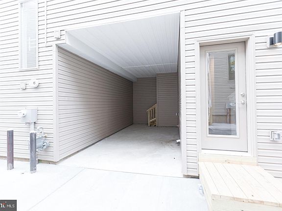 3rd image of 2131 Kensington Ave Lot 55