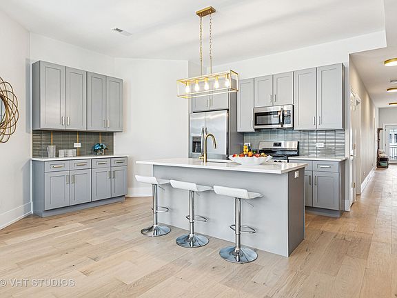 5th image of 5333 N Kenmore Ave #2N
