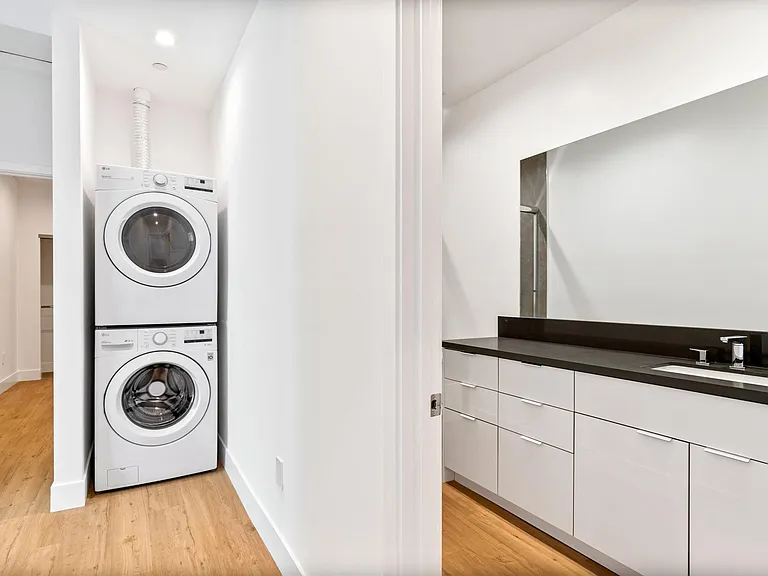 18203 Sunburst St — Photo 22
