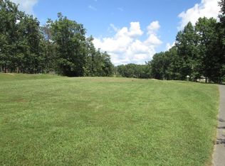 E Deer Creek Dr, Crossville, TN 38571