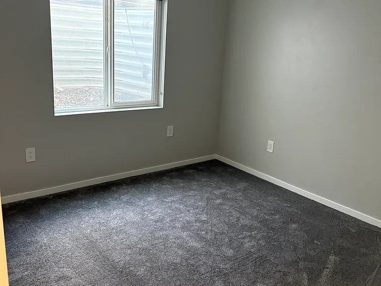 932 W Freedom Point Way — Photo 8
