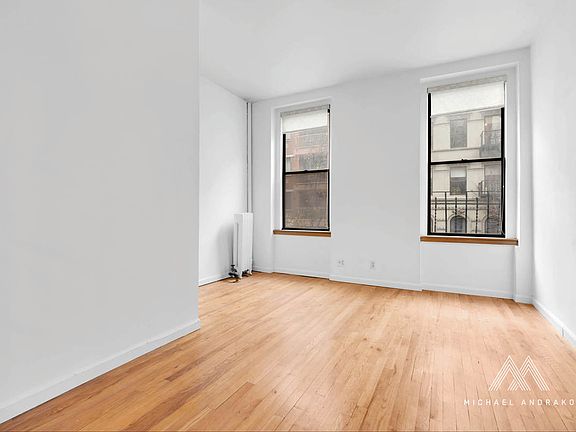 4th image of 228 E 13th St APT 9