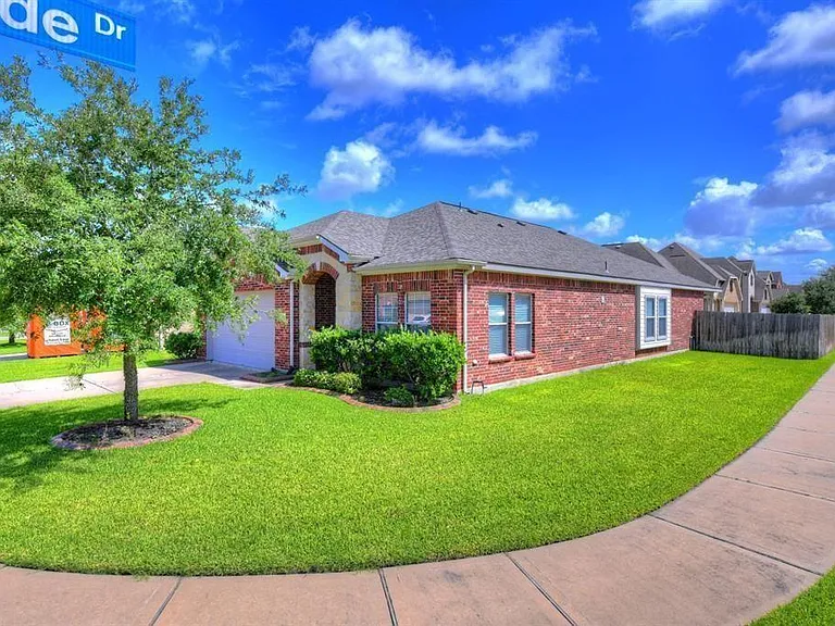 4711 Bellows View Dr — Photo 3