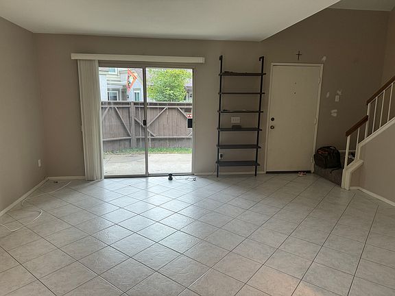 3rd image of 2301 S Greenwood Pl APT C