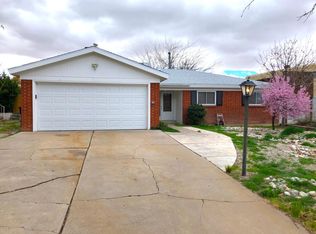 3608 Hannett Ave NE, Albuquerque, NM 87110