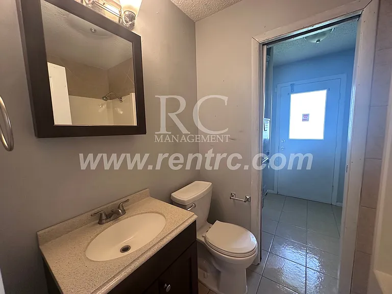 917 Timberline Dr — Photo 3