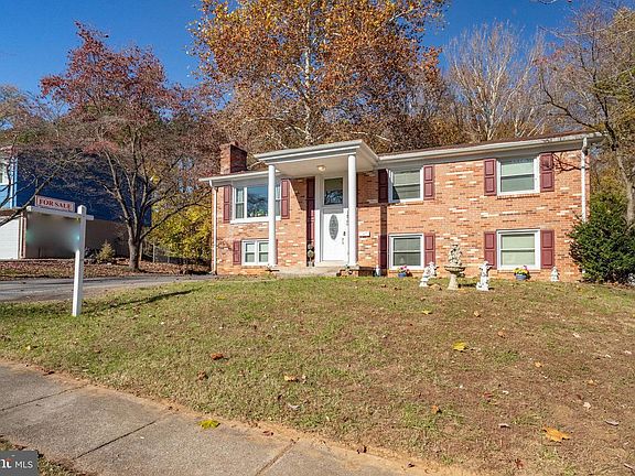 2nd image of 14766 Darbydale Ave