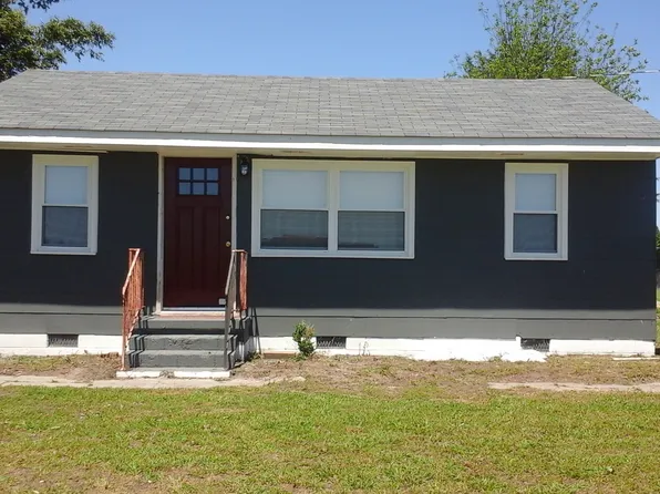 6128 Holy Neck Rd, Suffolk, VA 23437