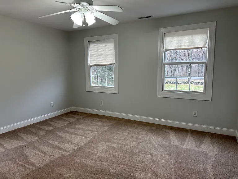 128 Center Rd — Photo 20