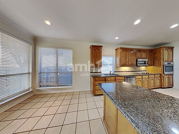 5th image of 2700 Calico Rock Dr