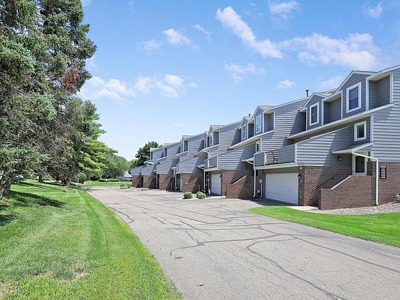 5th image of 14264 Estates Ave