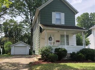 1208 Oak St, Dover, OH