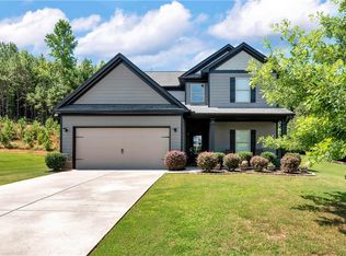 432 Huntington Ln, Cornelia, GA 30531