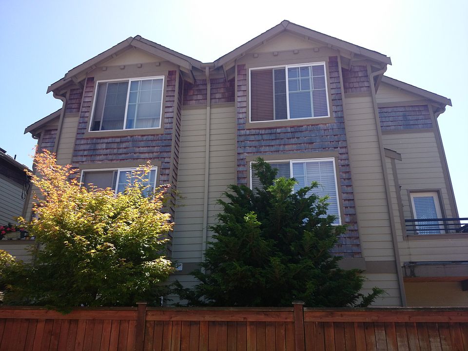 2nd image of 2609 NW 56th St #B
