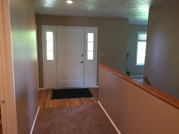 3rd image of 4995 S 52 E