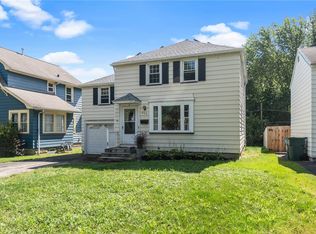 233 Farmington Rd, Rochester, NY 14609