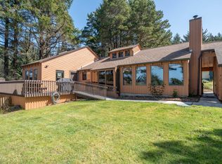 7376 SW Burl Dr, Waldport, OR 97394